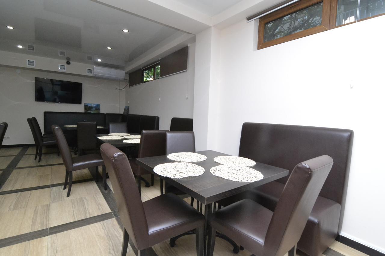 Arda Hotel Гагра Екстериор снимка