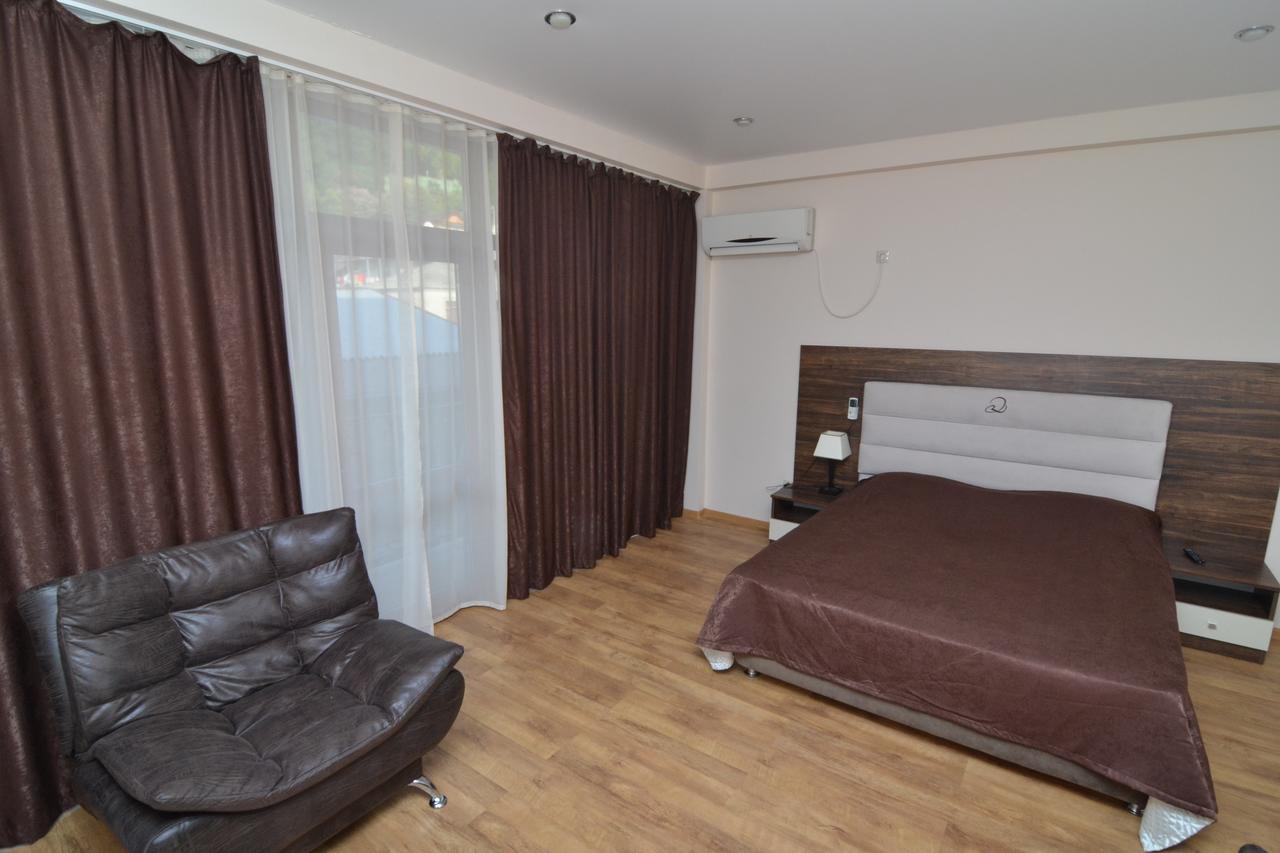 Arda Hotel Гагра Екстериор снимка