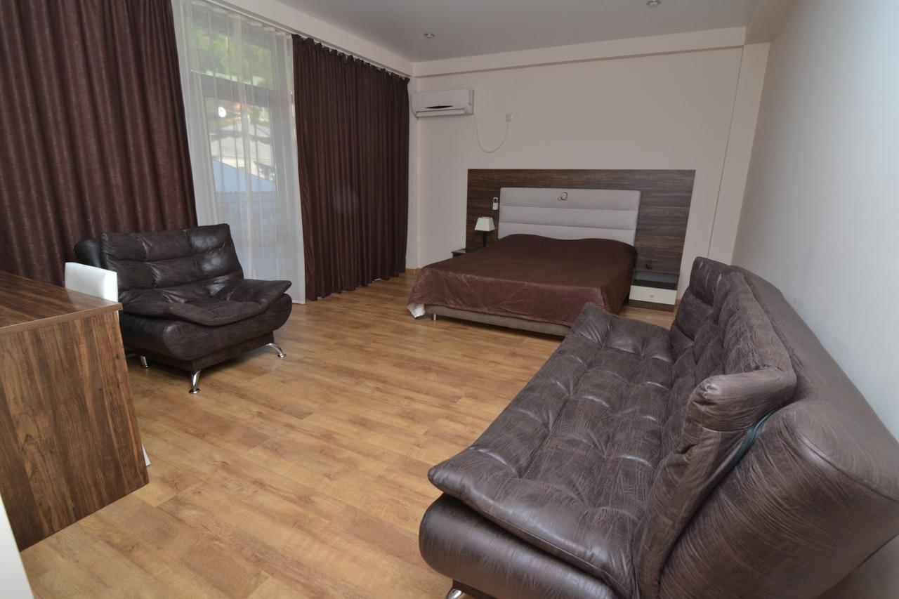 Arda Hotel Гагра Екстериор снимка