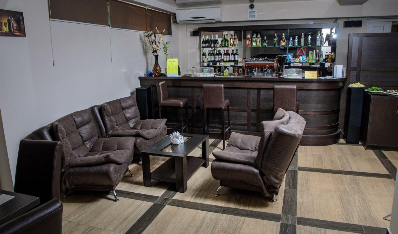 Arda Hotel Гагра Екстериор снимка