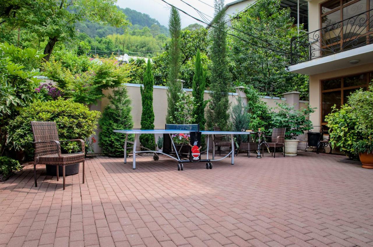 Arda Hotel Гагра Екстериор снимка