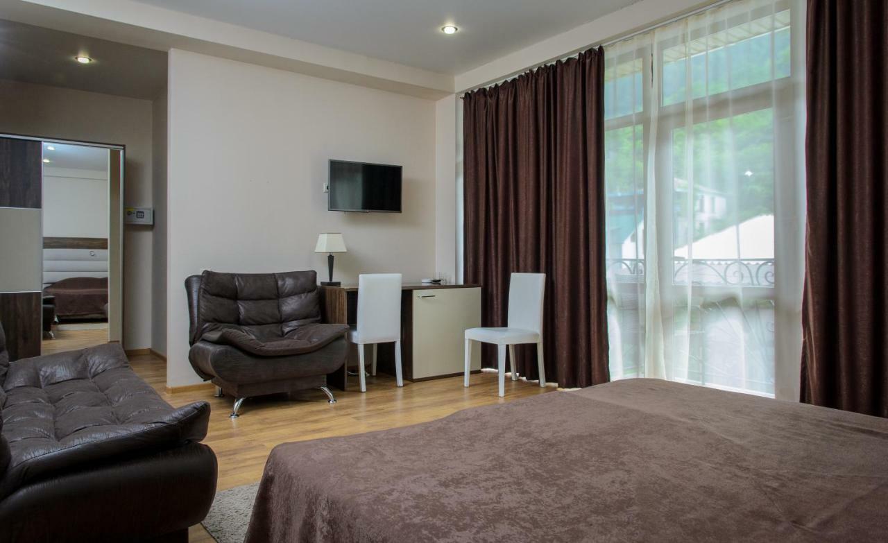 Arda Hotel Гагра Екстериор снимка